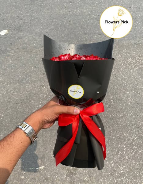 Premium fresh roses bouquet - Image 4