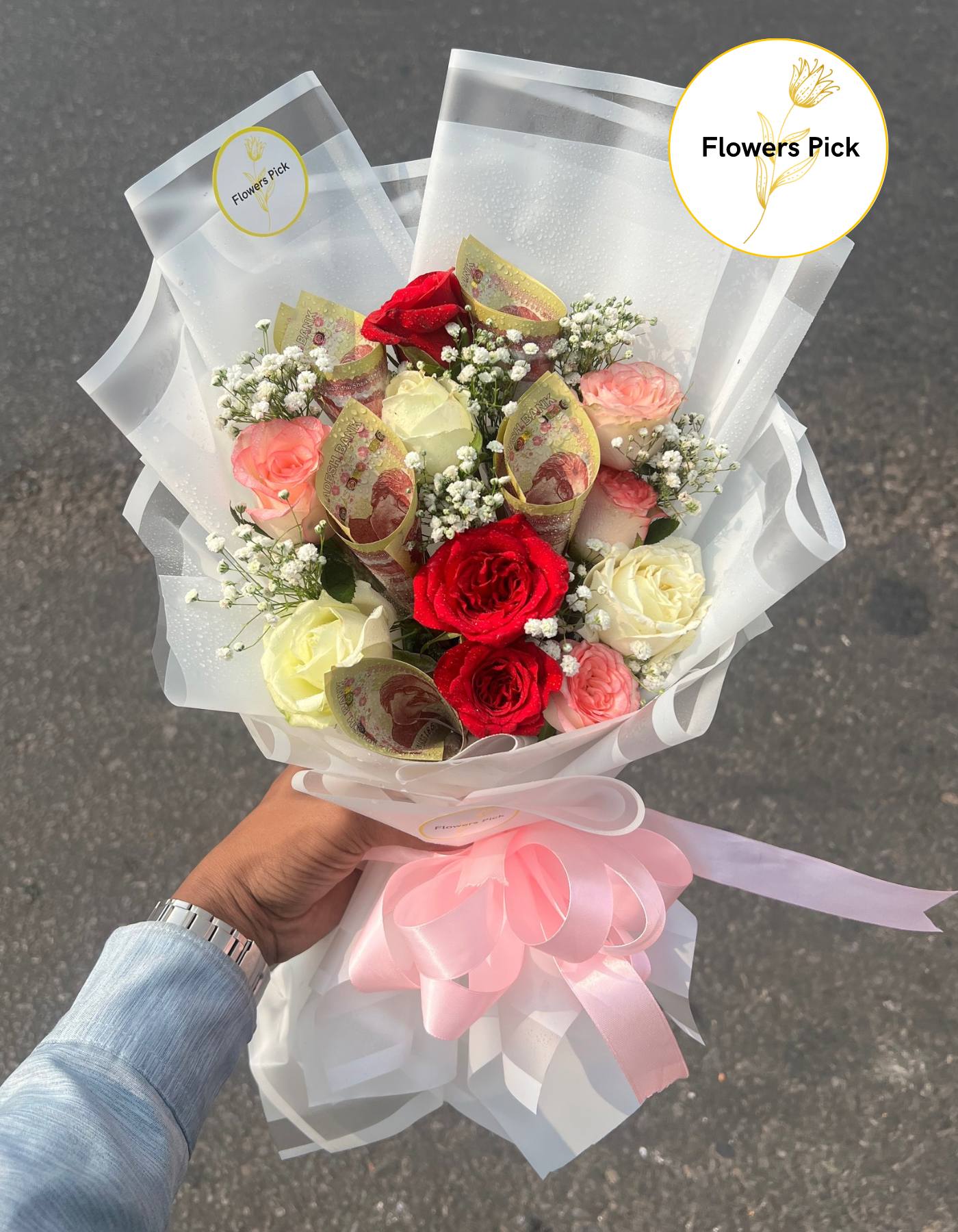 Premium fresh flowers and money bouquet - Image 3